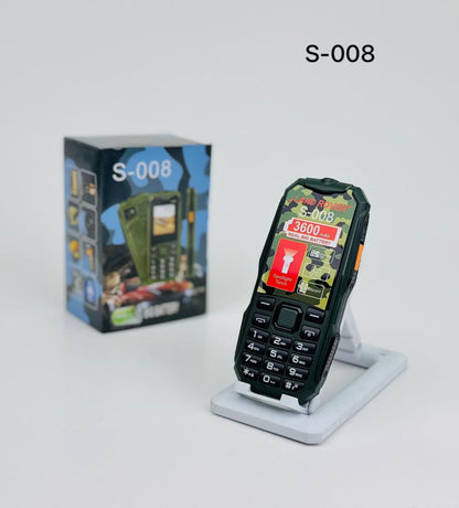 CELULAR ANTIGOLPES LAND ROVER S-008 Doble SIM (PARA ADULTOS MAYORES)